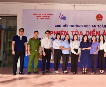 Phiên tòa giả định tuyên truyền pháp luật “Gây rối trật tự công cộng” tại...